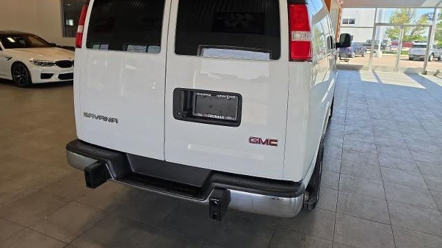 2023 GMC Savana 2500
