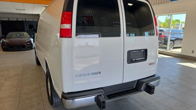 2023 GMC Savana 2500
