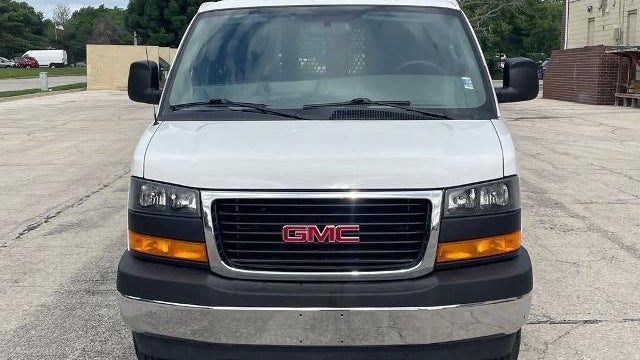 2024 GMC Savana 2500