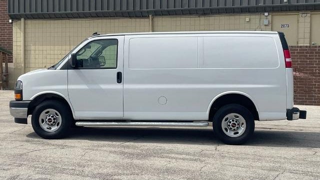 2024 GMC Savana 2500