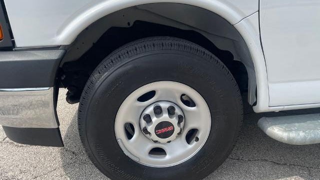 2024 GMC Savana 2500