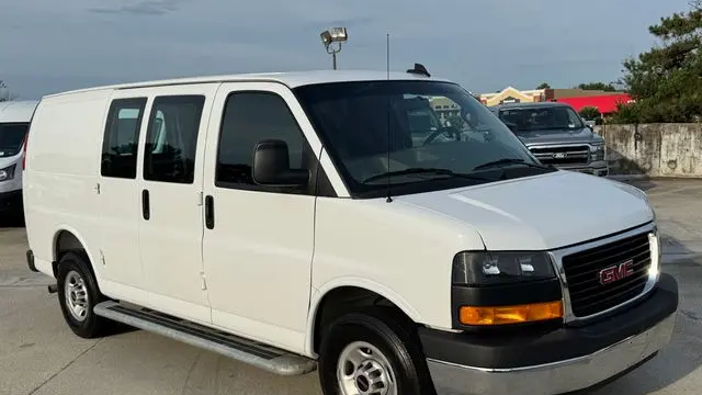 2025 GMC Savana 2500