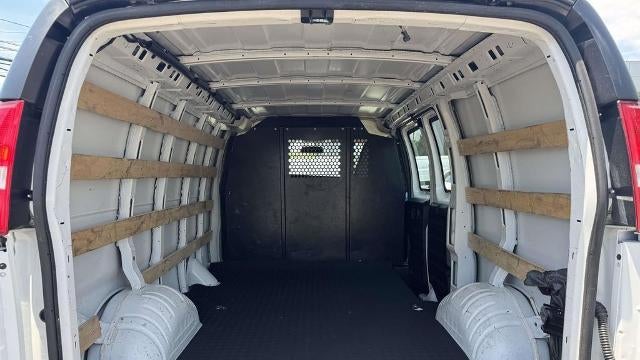 2025 GMC Savana 2500