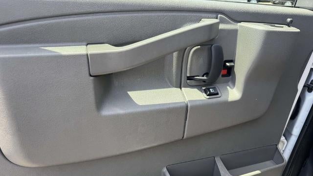 2025 GMC Savana 2500