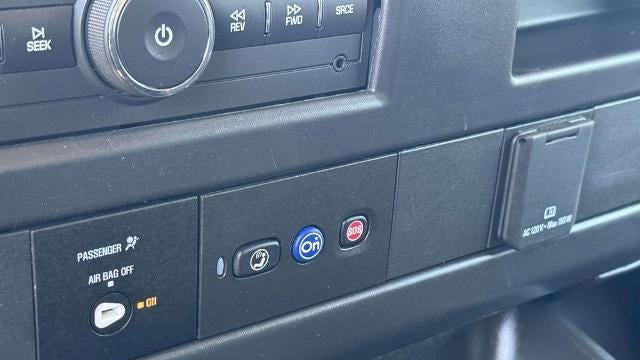 2025 GMC Savana 2500