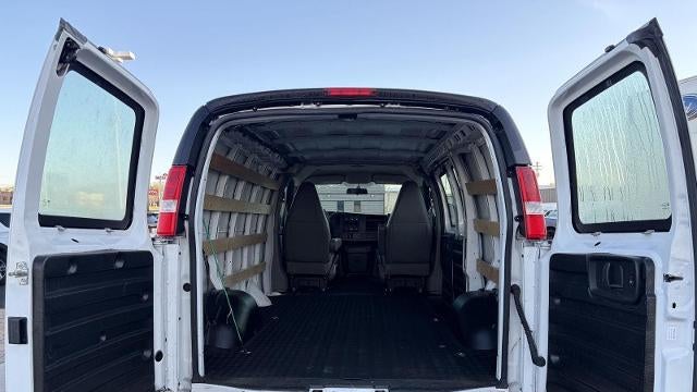2021 GMC Savana 2500