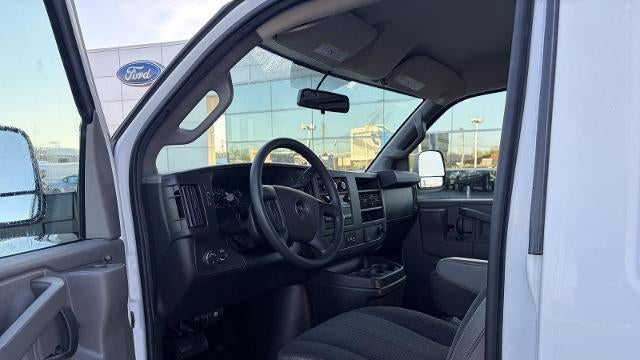 2021 GMC Savana 2500