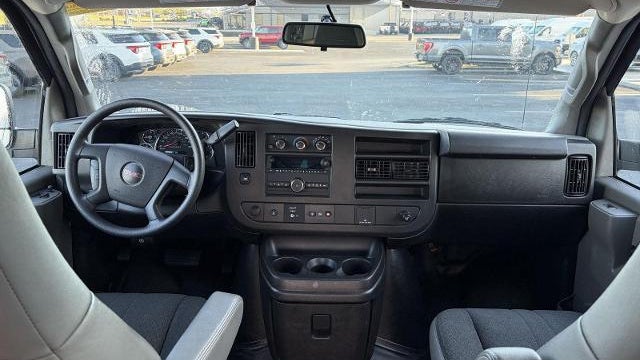 2021 GMC Savana 2500