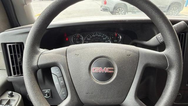2024 GMC Savana 2500