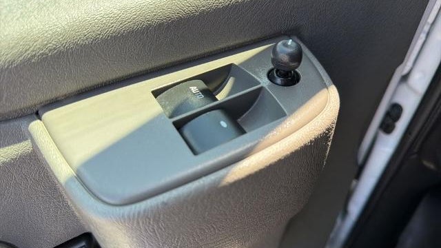 2024 GMC Savana 2500