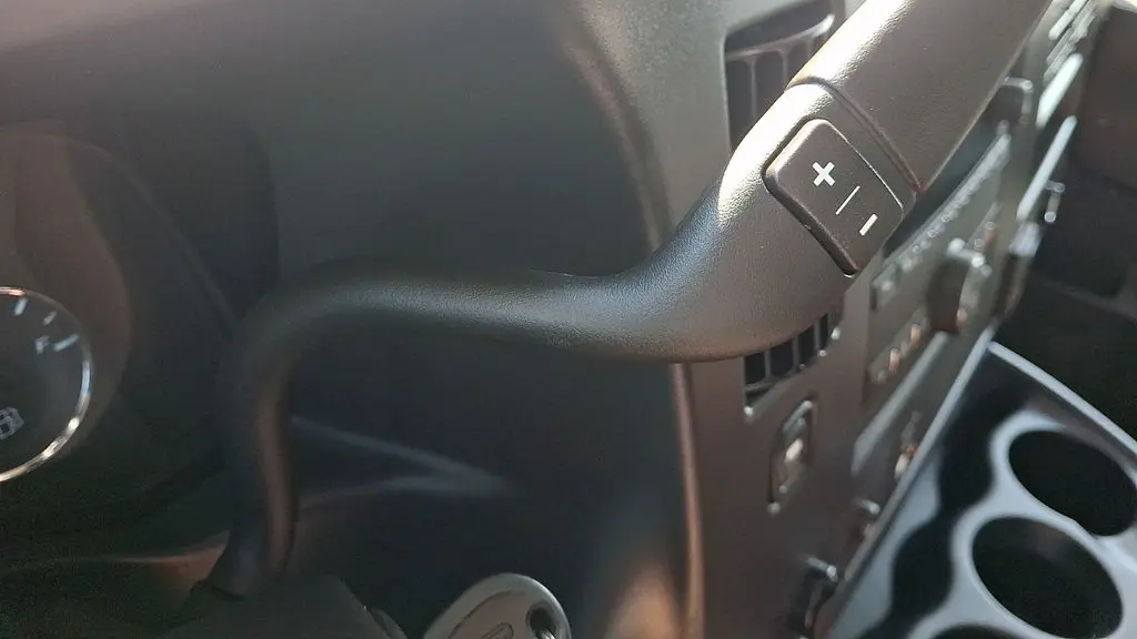 2025 GMC Savana 2500