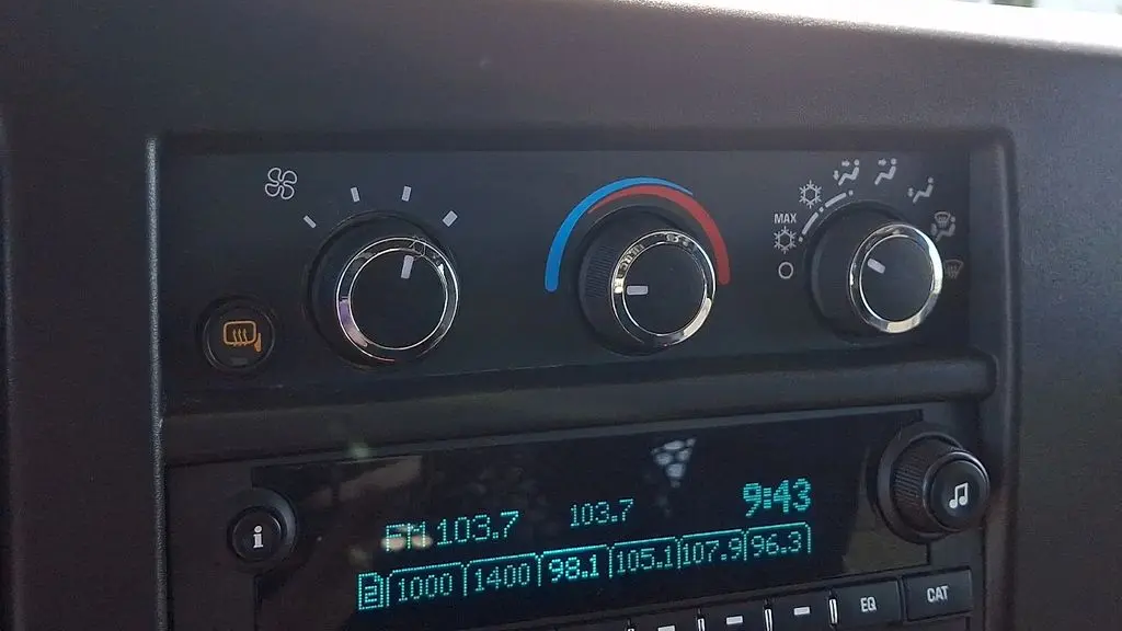 2025 GMC Savana 2500