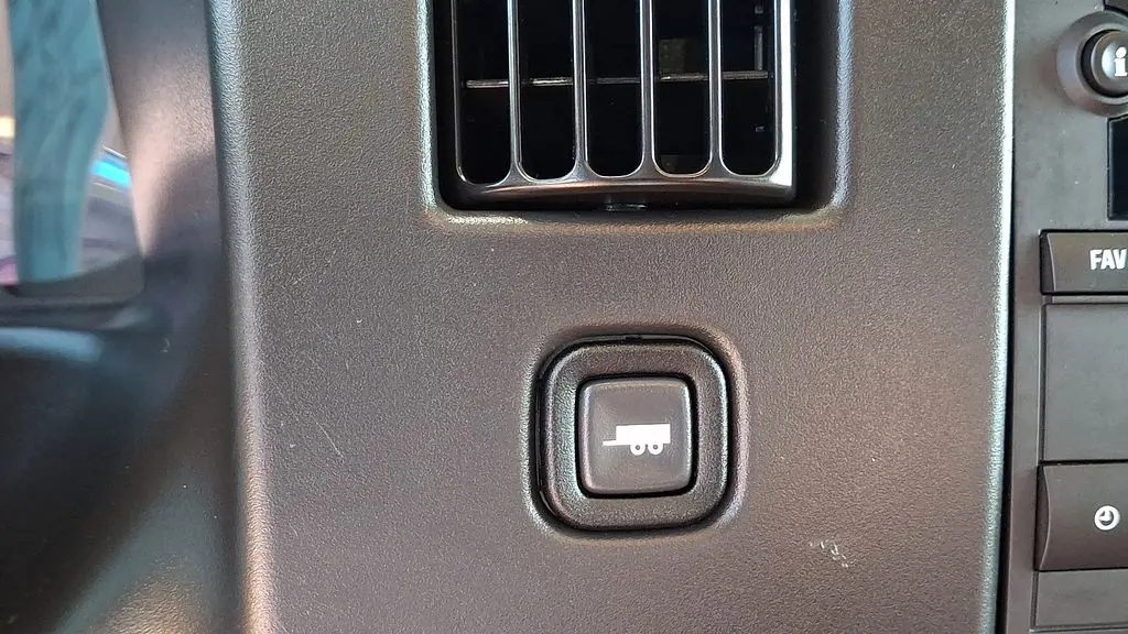2025 GMC Savana 2500