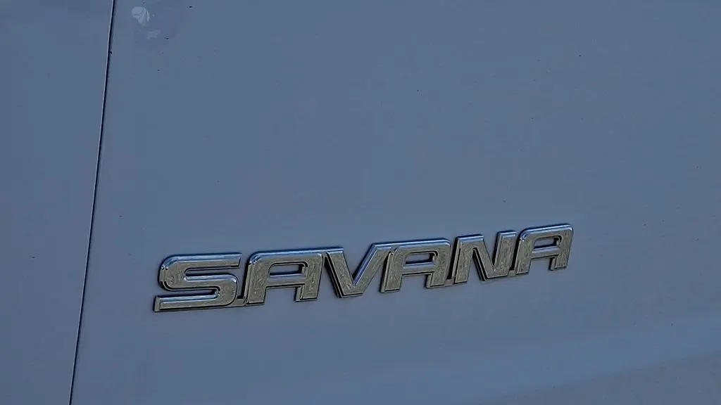 2025 GMC Savana 2500