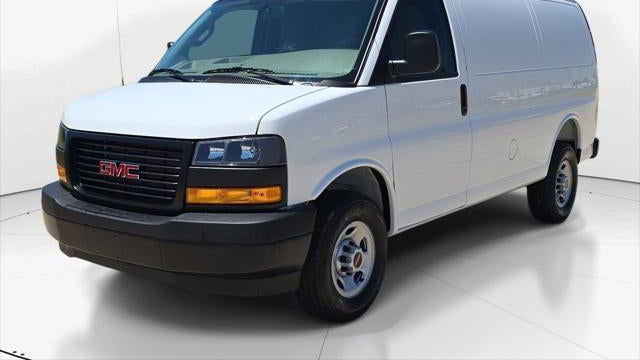 2026 GMC Savana 2500