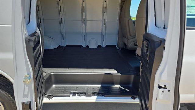 2026 GMC Savana 2500
