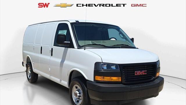 2026 GMC Savana 2500