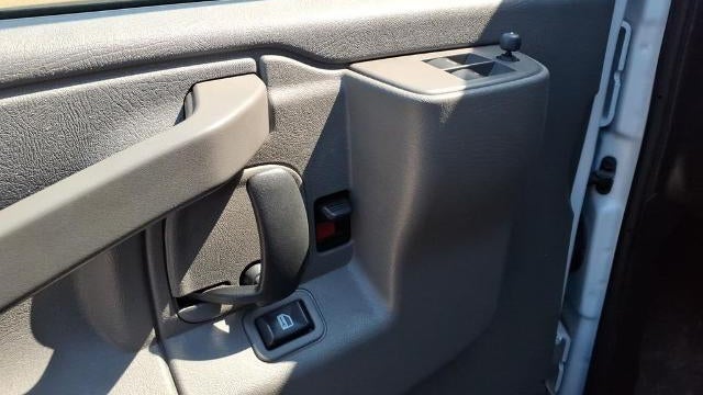 2024 GMC Savana 2500