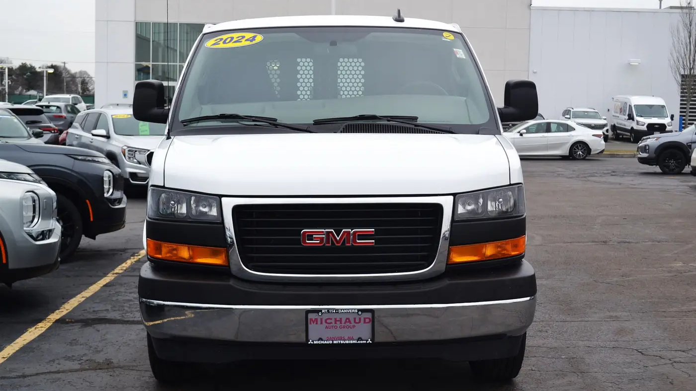 2024 GMC Savana 2500