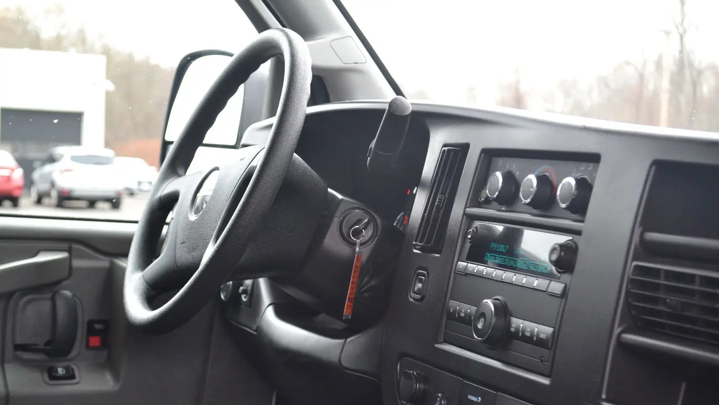 2024 GMC Savana 2500