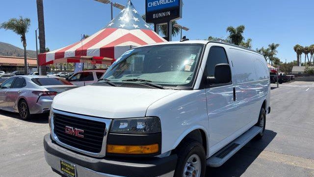 2024 GMC Savana 2500
