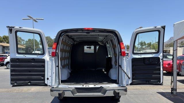 2024 GMC Savana 2500