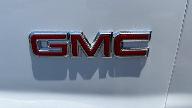 2024 GMC Savana 2500
