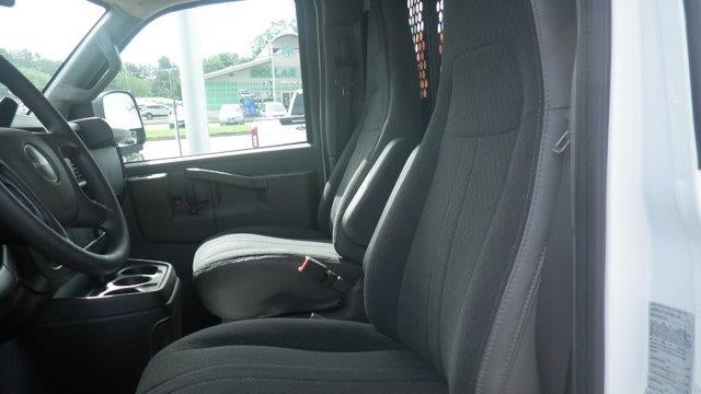 2024 GMC Savana 2500