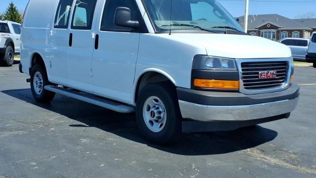 2024 GMC Savana 2500