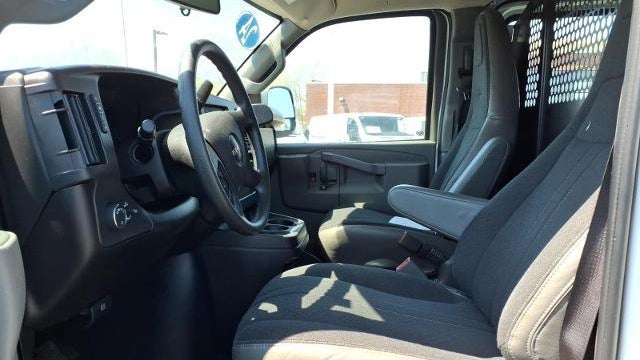 2024 GMC Savana 2500