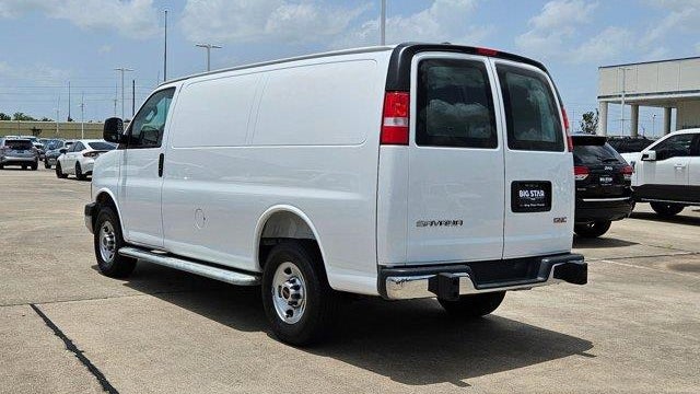 2025 GMC Savana 2500