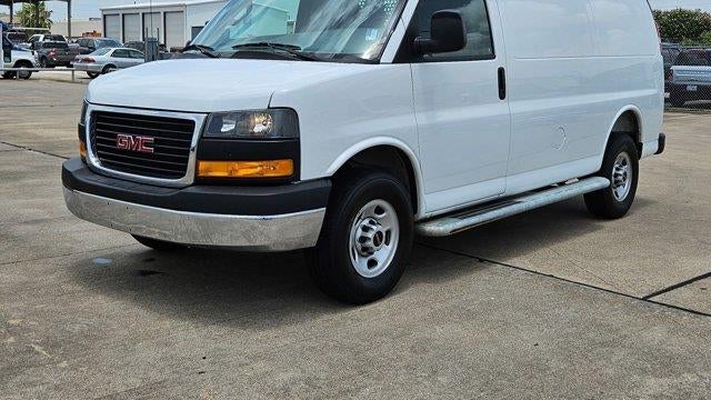 2025 GMC Savana 2500