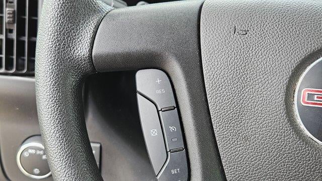 2025 GMC Savana 2500