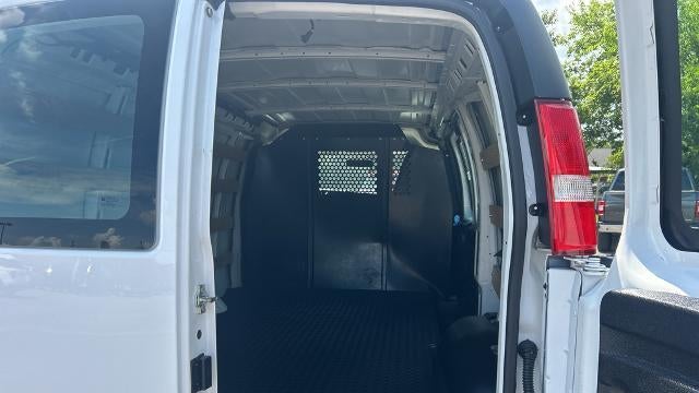 2025 GMC Savana 2500