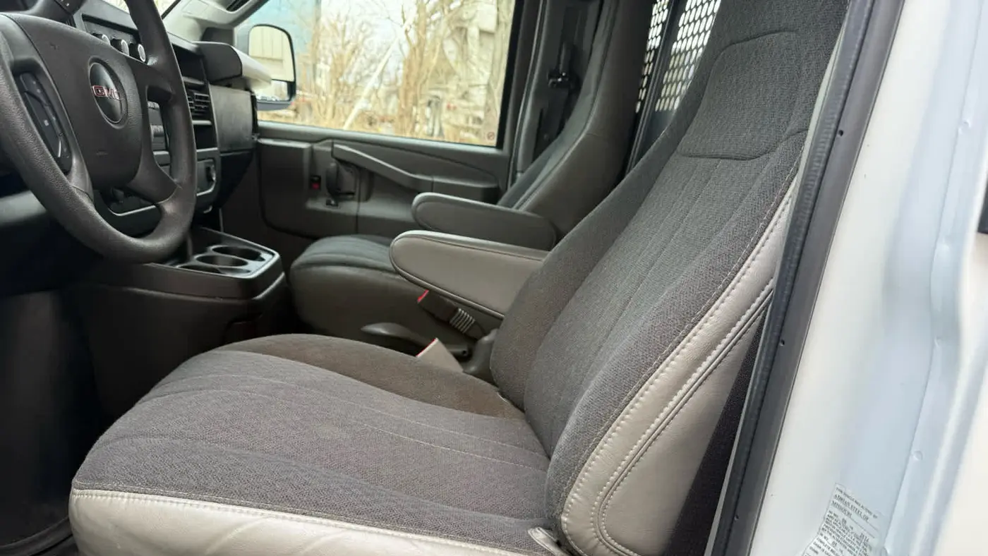 2024 GMC Savana 2500