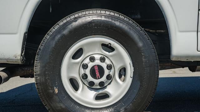 2024 GMC Savana 2500
