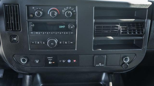 2024 GMC Savana 2500