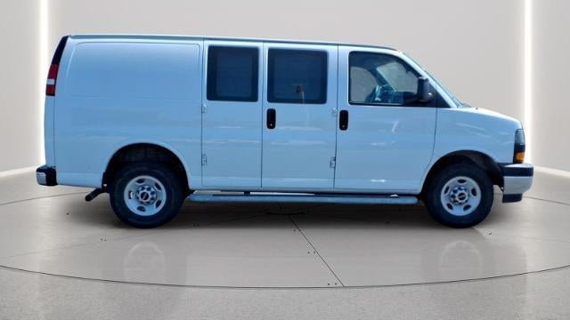 2024 GMC Savana 2500