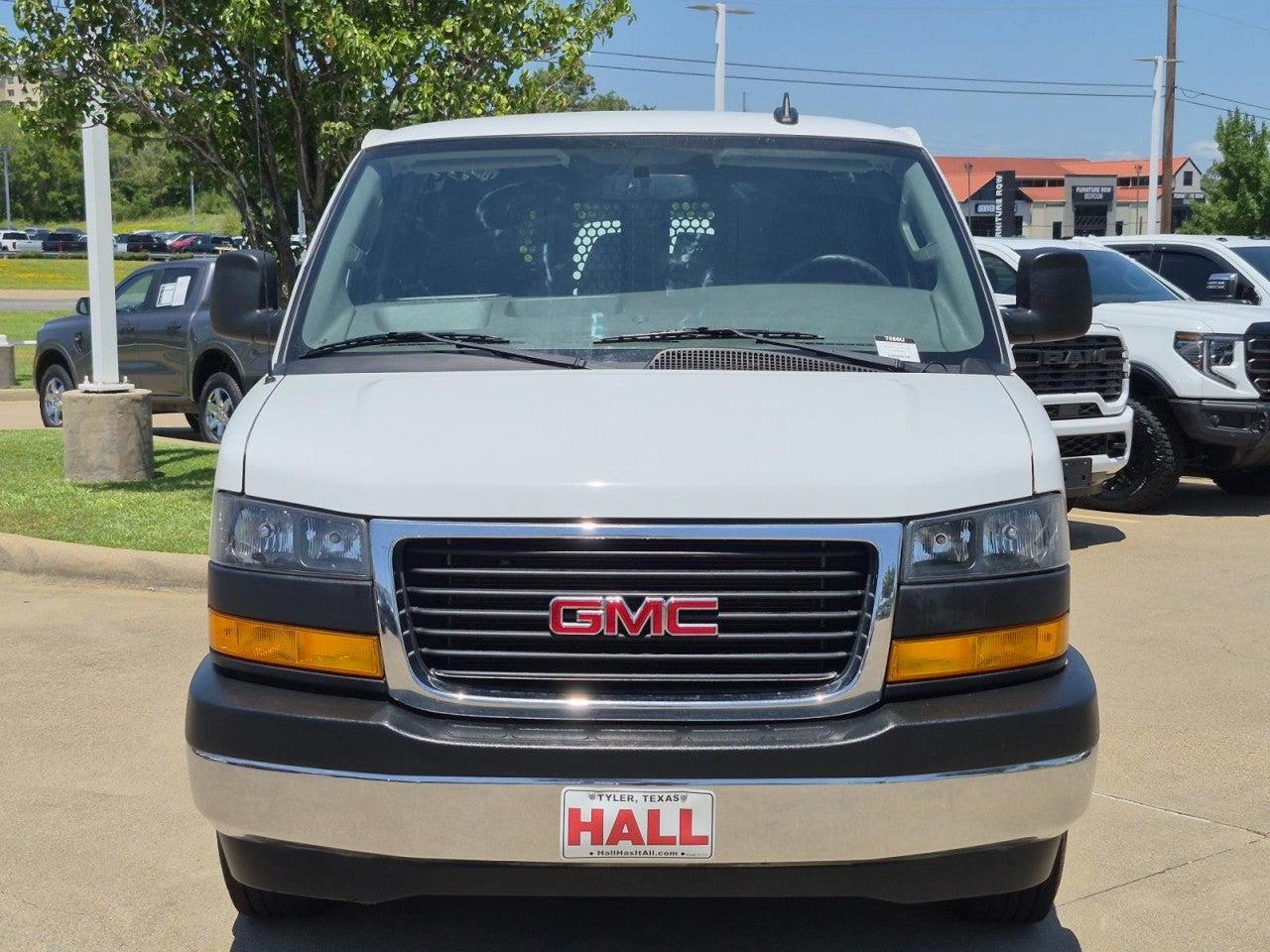 2024 GMC Savana 2500 — photo 1 of 14