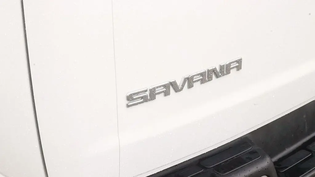 2025 GMC Savana 2500