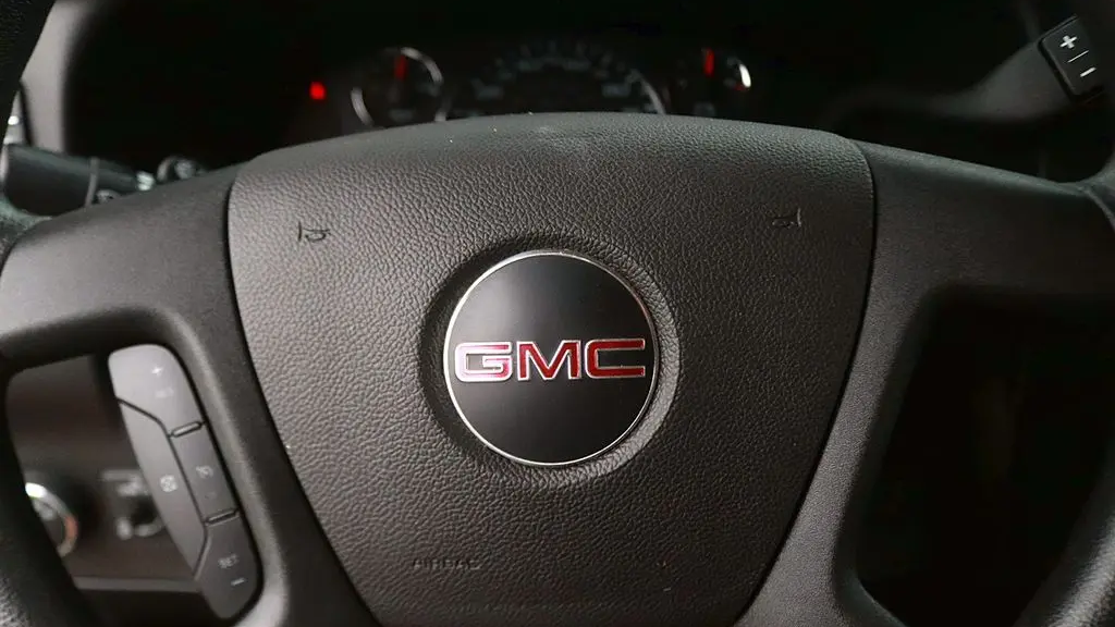 2025 GMC Savana 2500