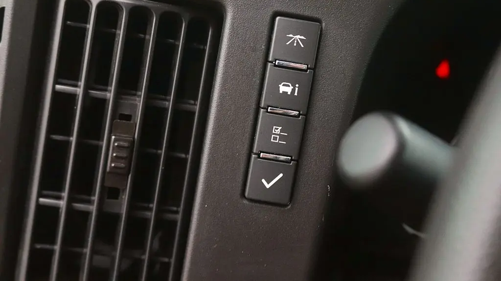 2025 GMC Savana 2500