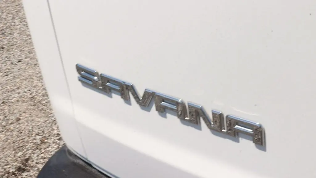 2025 GMC Savana 2500
