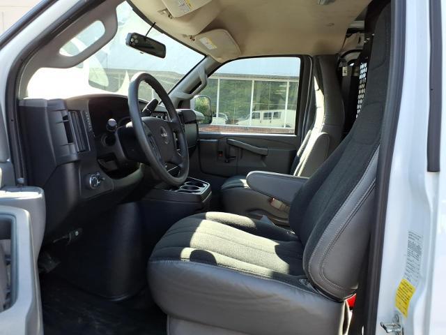 2025 GMC Savana - $35,990