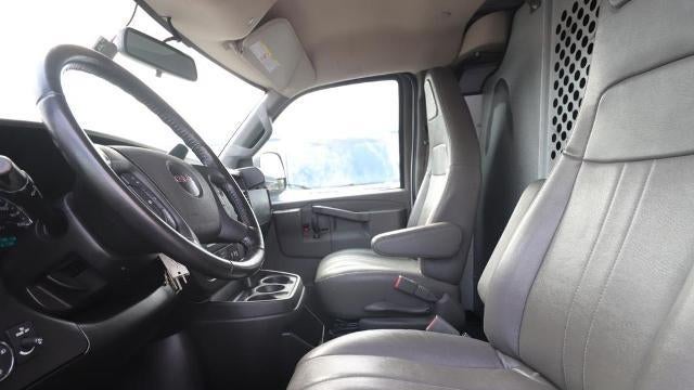 2022 GMC Savana 2500