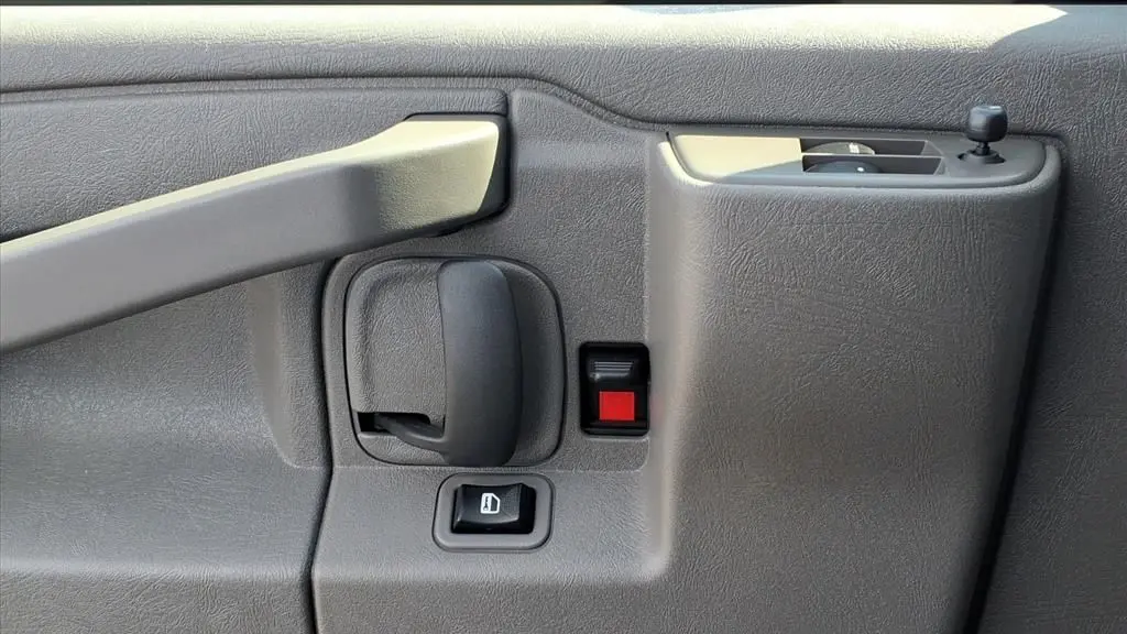 2024 GMC Savana 2500