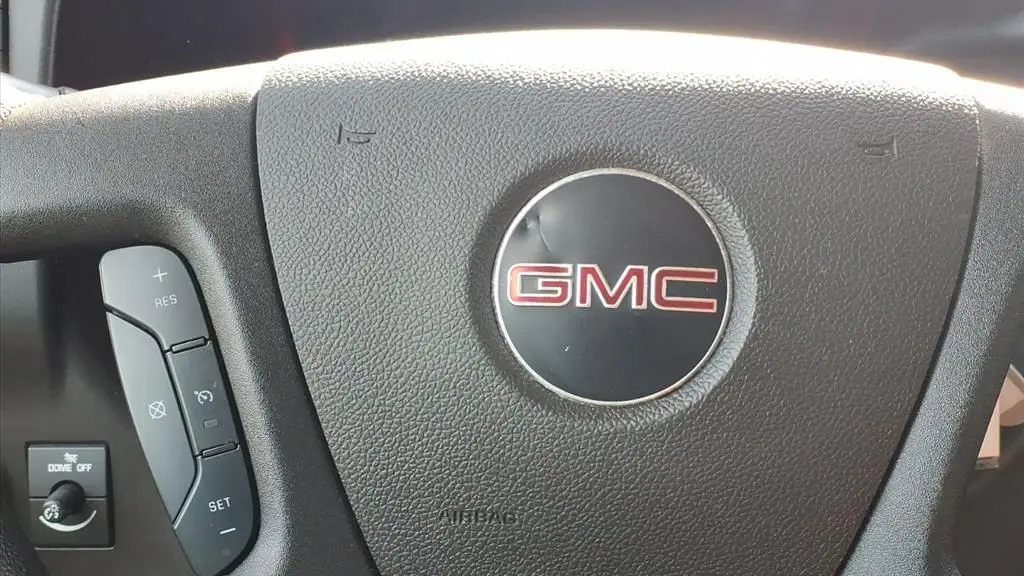 2024 GMC Savana 2500