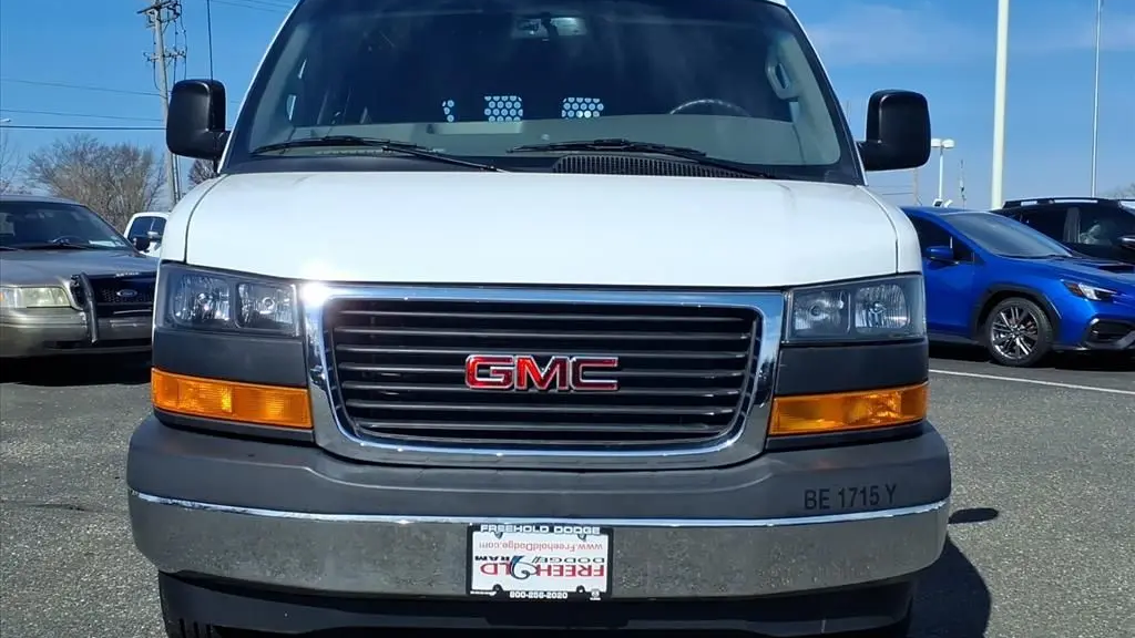 2024 GMC Savana 2500