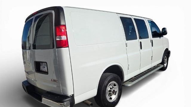 2024 GMC Savana 2500