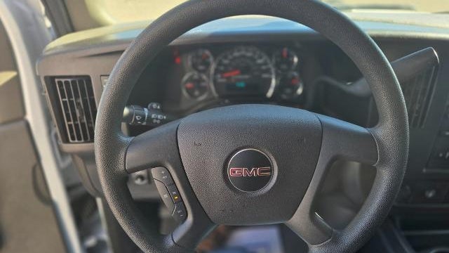 2024 GMC Savana 2500